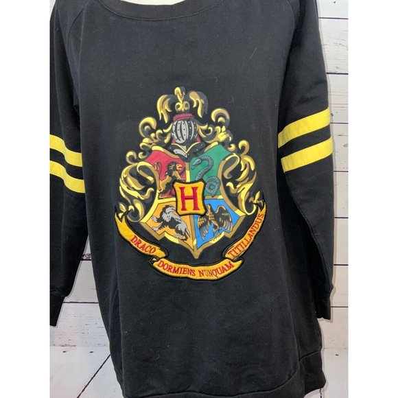The Wizarding World of Harry Potter Sweatshirt Medium Universal Studios Pullover - Picture 6 of 8